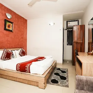 Om Paradise Near Igi Delhi Airport 3*, New Delhi India